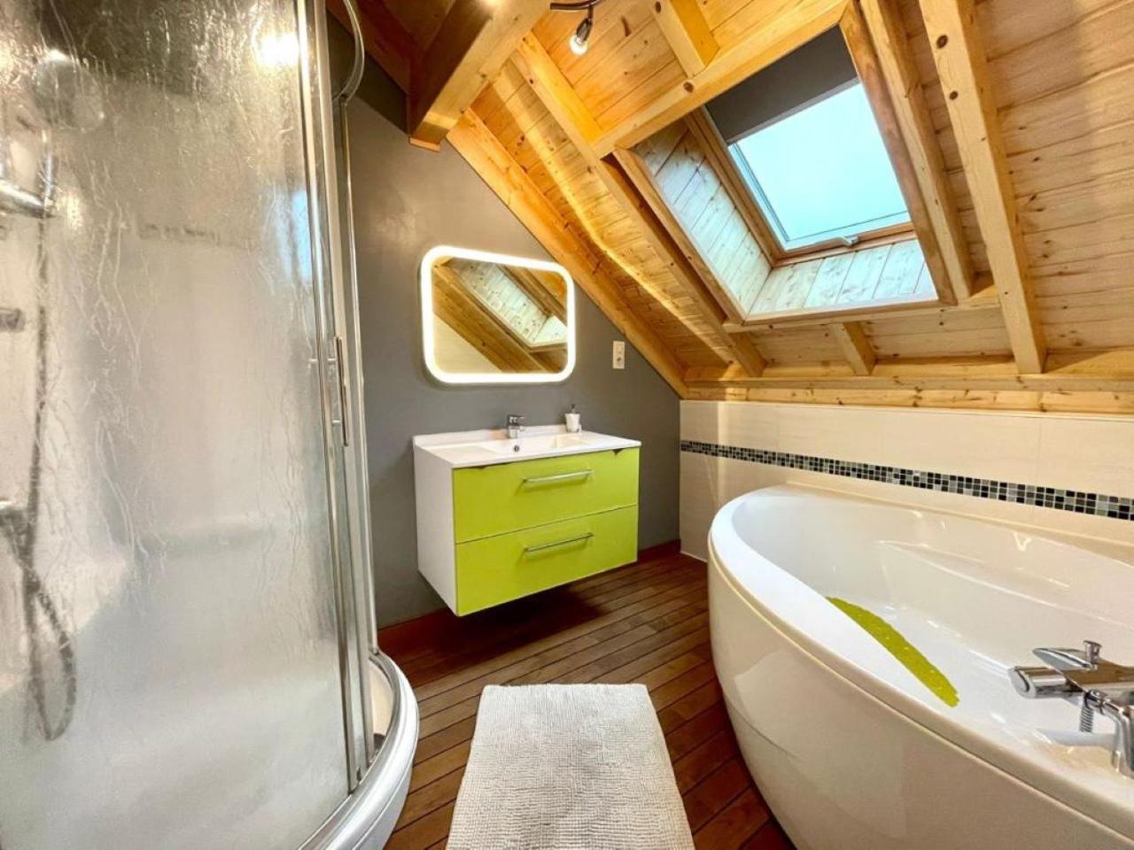 Gite De Mortagne, Chalet Avec Piscine - By Primo C0Nciergerie Gigny-sur-Saone Екстериор снимка